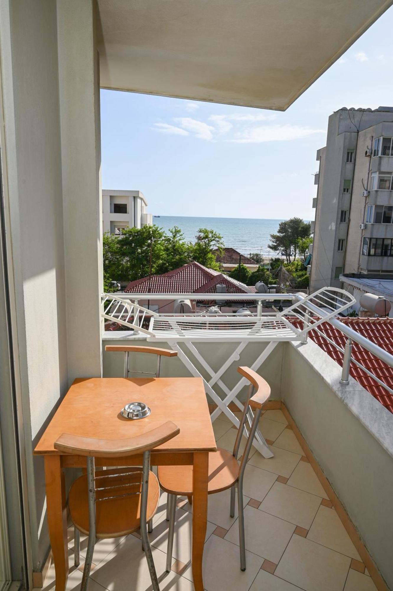 Hotel Vila Emes Durres Ruang foto